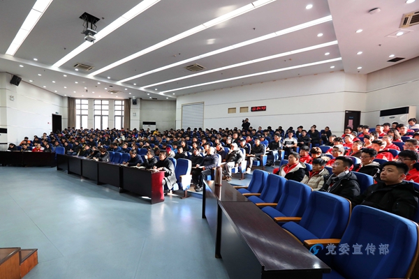 李荣德校长为师生上思政课-沈阳工程学院宣传统战部